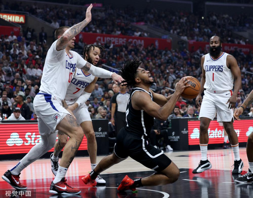 加盟利雅得 加盟利雅得